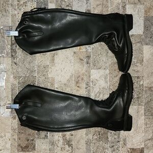 TUFF RIDER  BOOTS  PRE-OWNED